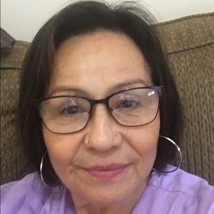 Meet your Posher, Sonia